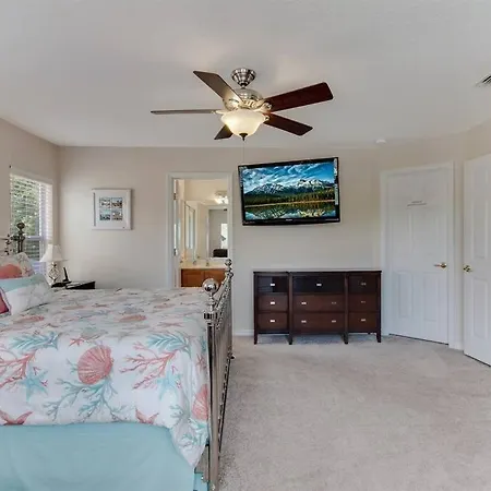 Large Pool Deck * All Rooms W/ Private Bathroom